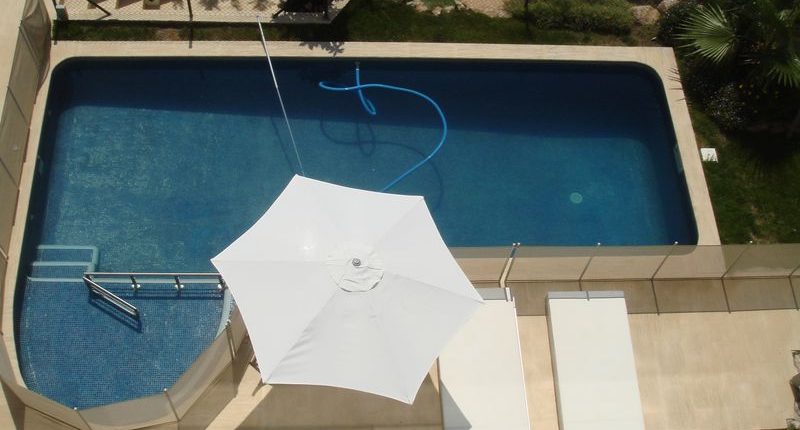 Construcción piscina Castelldefels