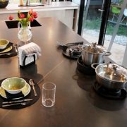 Neolith food and roll